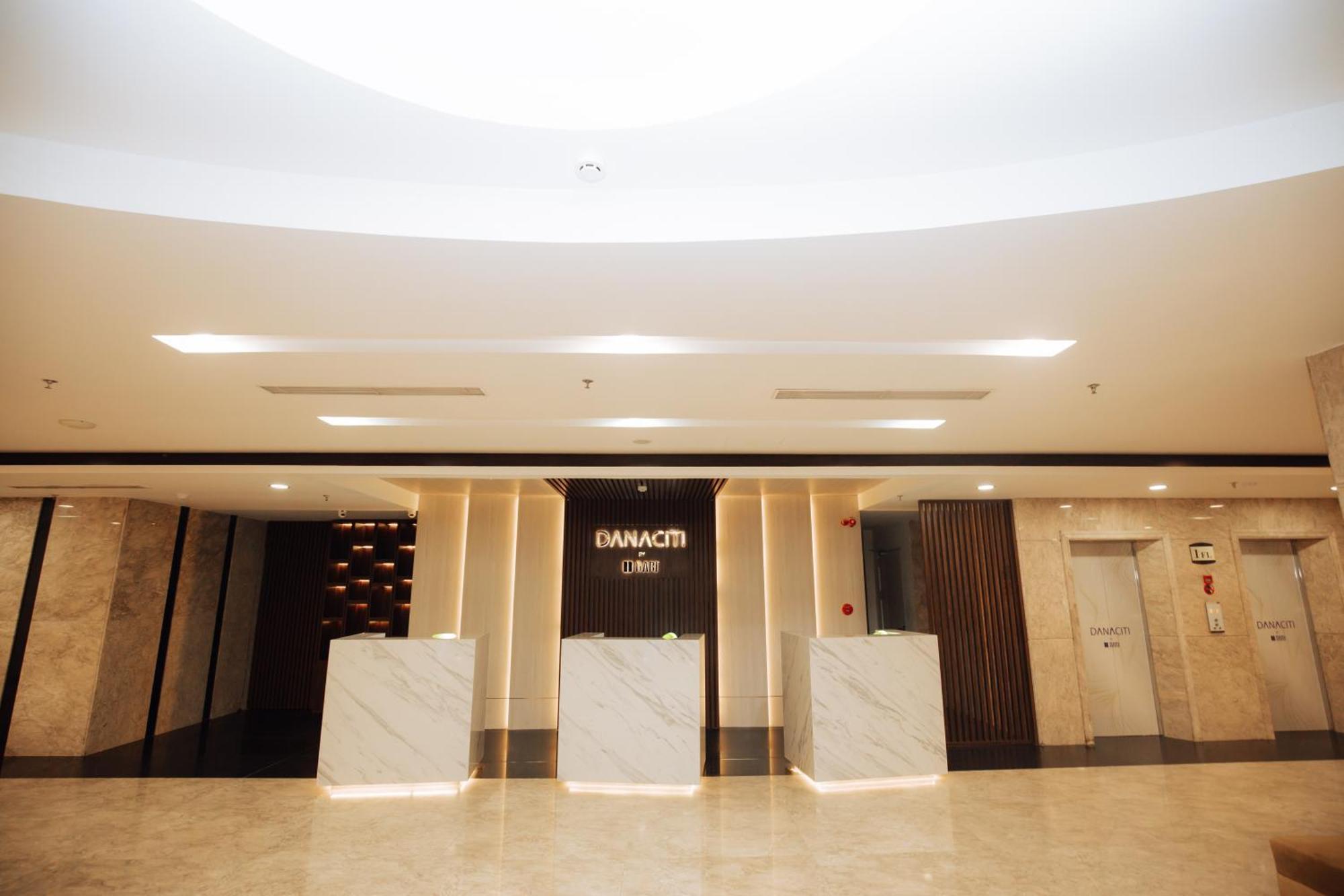 Danaciti Hotel Da Nang Buitenkant foto