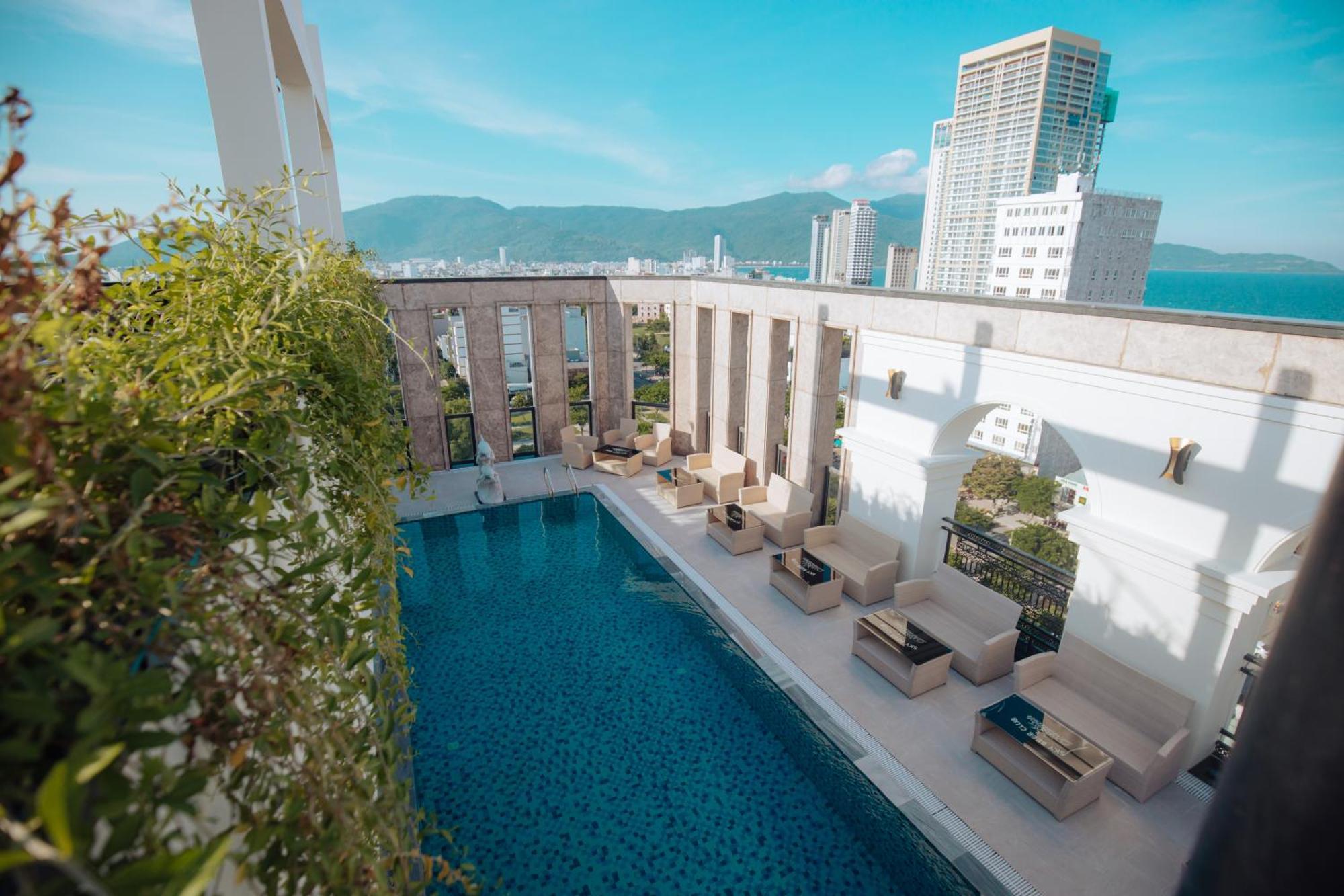 Danaciti Hotel Da Nang Buitenkant foto